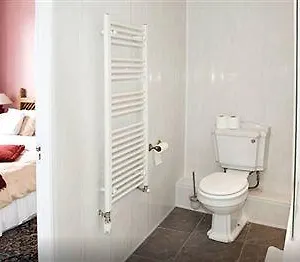 https://desmond-house-kinsale-bb.corkhotel.net