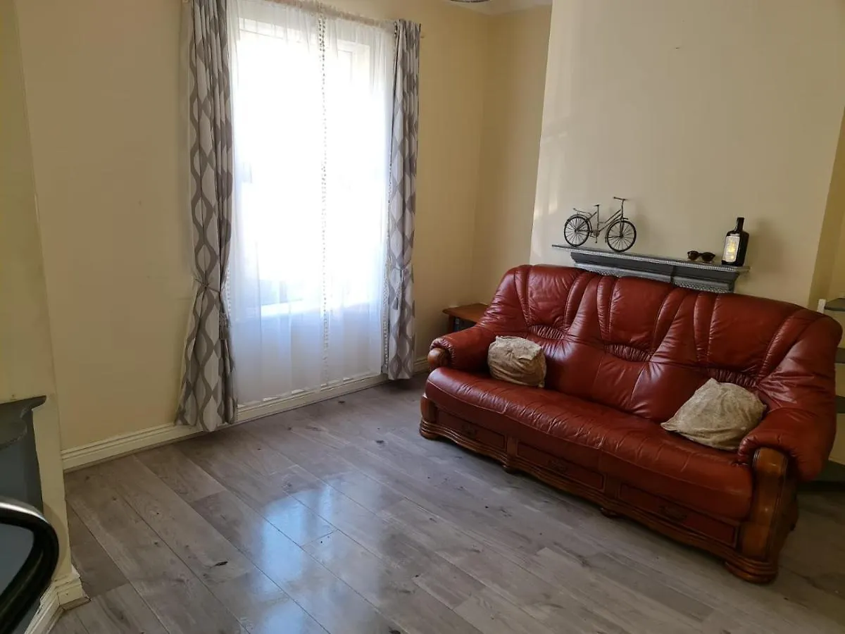 Guest house Dublin City Centre 2 Allen Terrace Phibsborough Dublin 7